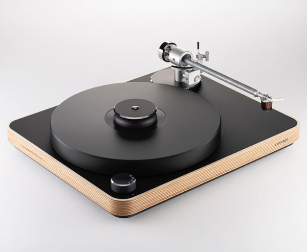 Clearaudio Concept wood turntable