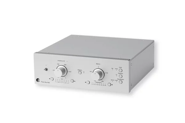 Pro-Ject Phono Box RS2 phono preamp